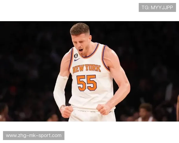 公牛后卫突破传球制造内线空档