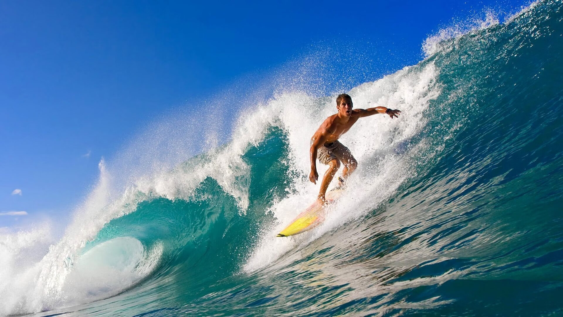 《堡垒之夜》“未来光影”创意盛典,玩家作品震撼全场!